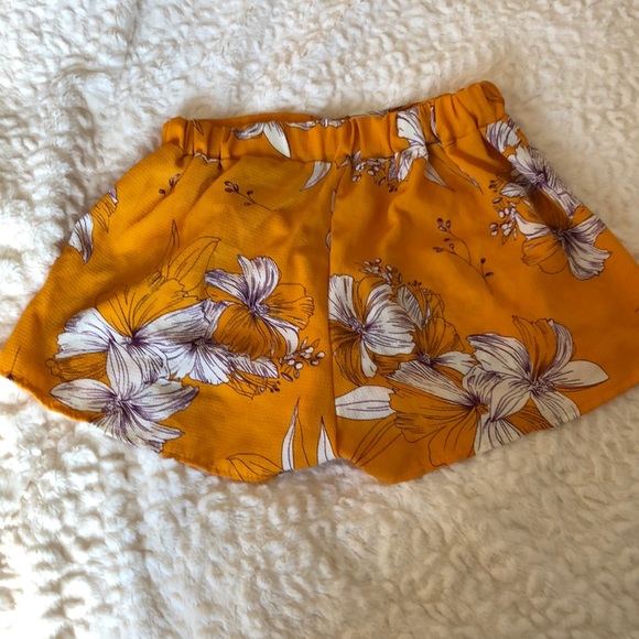 ZAFUL floral two piece set - Picture 2 of 3